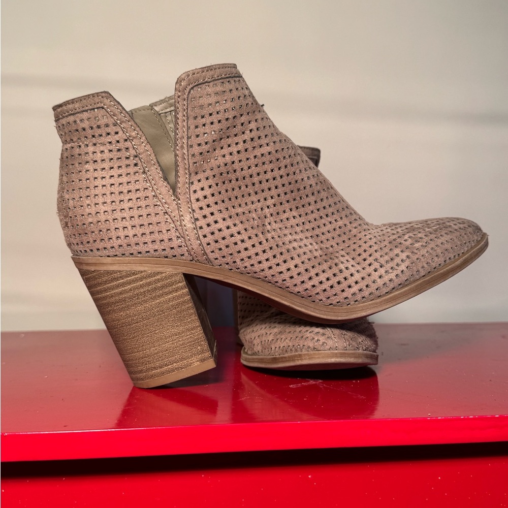 Women's Stylish Perforated Ankle Booties - Taupe